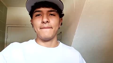 Snapshot of galvis_bbc chatting on March 10, 7:50 pm galvis_bbc online show from March 10, 7:50 pm