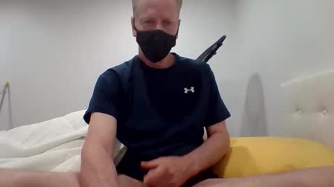 gamerboy200 online show from April 4, 5:10 pm