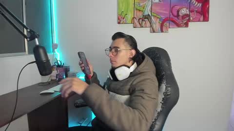 Tommy online show from January 24, 4:39 pm