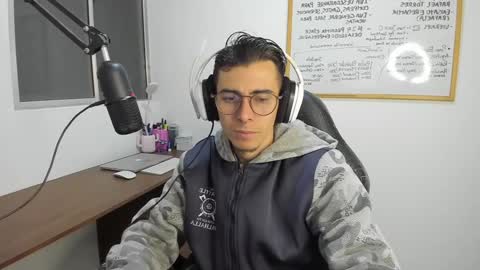 Tommy online show from December 12, 11:36 pm