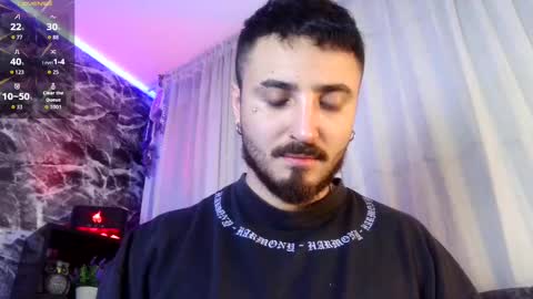 Snapshot of garbel09 chatting on October 3, 7:35 am Chris Dont forget to gift me thumb up Its very important to me and makes me happy AF online show from October 3, 7:35 am