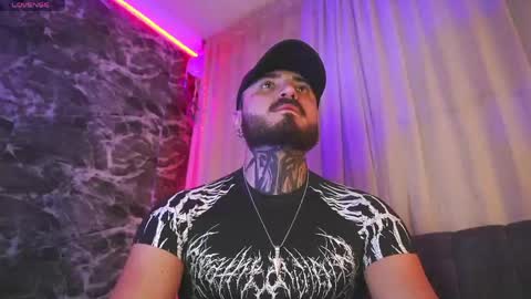 Chris  Dont forget to gift me thumb up Its very important to me and makes me happy AF  online show from May 4, 6:04 am