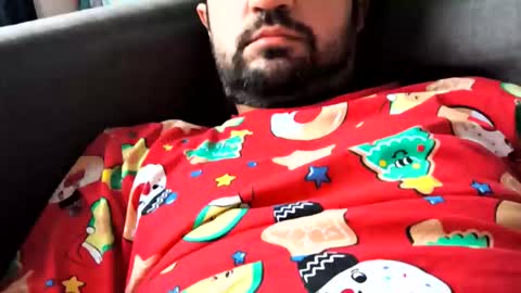 Snapshot of garry2358 chatting on October 18, 6:51 am Garry online show from October 18, 6:51 am