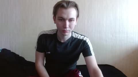 gary_snail33257 online show from January 16, 7:22 am