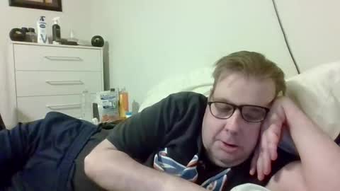 Gary online show from April 9, 5:49 am