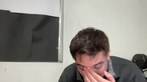 garypinepineapple online show from June 14, 2:46 am