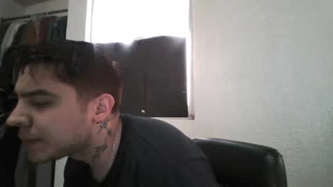 garypinepineapple online show from June 16, 5:37 pm