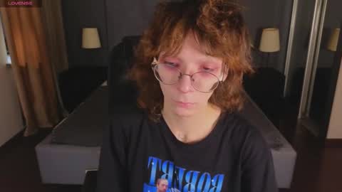 Snapshot of gay__lord chatting on September 14, 11:01 am Tommy online show from September 14, 11:01 am