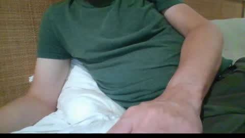 Snapshot of gccurious76 chatting on October 8, 1:59 pm GCGuy online show from October 8, 1:59 pm