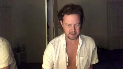gcsurfer81 online show from April 28, 7:24 am