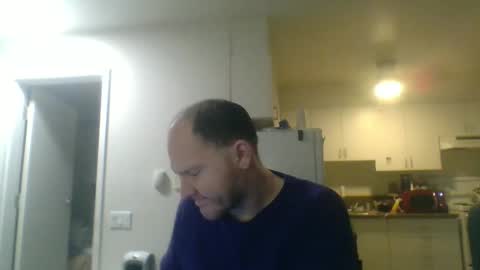 Snapshot of geekgamer41 chatting on October 30, 7:10 am geekgamer41 online show from October 30, 7:10 am