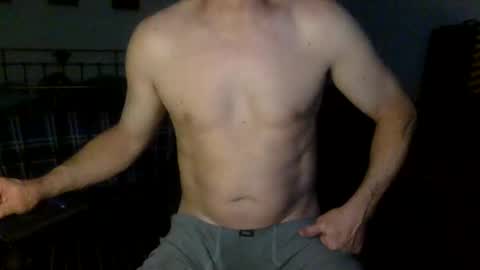 Snapshot of geetarluvver chatting on January 15, 1:02 am geetarluvver online show from January 15, 1:02 am