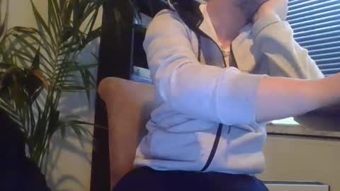 Snapshot of geiljongetje1991 chatting on October 7, 7:45 am geiljongetje1991 online show from October 7, 7:45 am