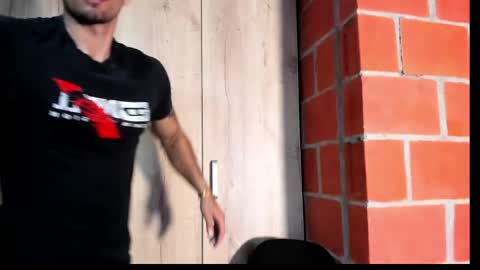 gendersonfit online show from June 2, 3:07 am