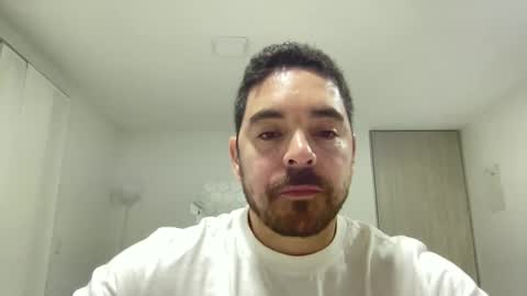 Snapshot of genesis_wb chatting on December 25, 5:37 am genesis_wb online show from December 25, 5:37 am