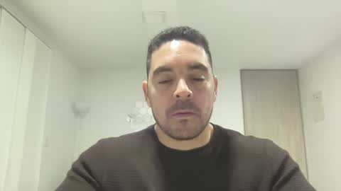 Snapshot of genesis_wb chatting on March 8, 1:04 am genesis_wb online show from March 8, 1:04 am