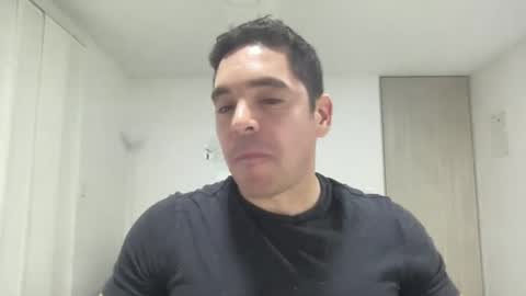 Snapshot of genesis_wb chatting on February 25, 12:14 am genesis_wb online show from February 25, 12:14 am