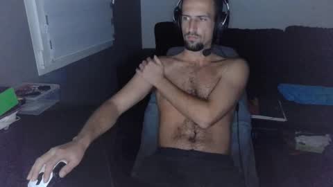 Edouard online show from November 18, 11:15 pm