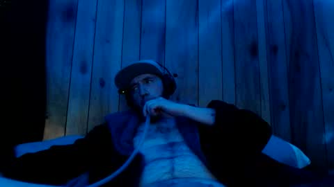 genitalwars online show from April 8, 2:37 pm