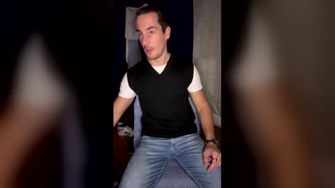 Genaro online show from April 27, 9:42 pm