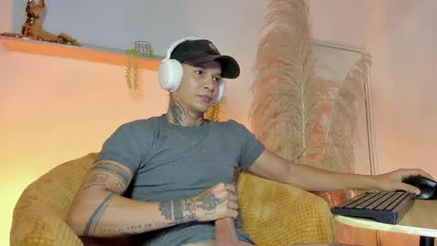 Snapshot of george_prince2 chatting on September 16, 12:55 am independent model online show from September 16, 12:55 am