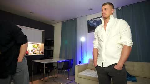 Snapshot of georgearmwrestler chatting on October 29, 6:33 pm George my Fansly online show from October 29, 6:33 pm