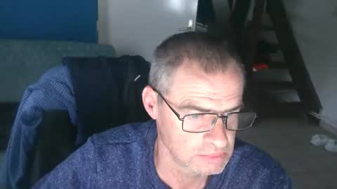 Snapshot of geronemo62 chatting on October 19, 4:10 pm geronemo62 online show from October 19, 4:10 pm