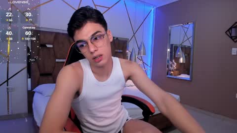Snapshot of gerony_ chatting on January 31, 4:47 am Geronimo online show from January 31, 4:47 am