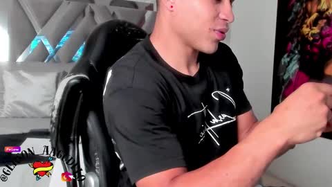 Snapshot of gerson_zt chatting on March 10, 2:50 am im Gerson online show from March 10, 2:50 am