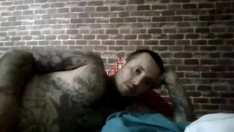 getithititnsplit online show from December 20, 9:33 pm