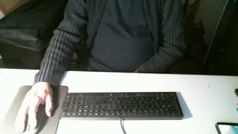 Snapshot of getz62 chatting on January 16, 8:54 am getz62 online show from January 16, 8:54 am