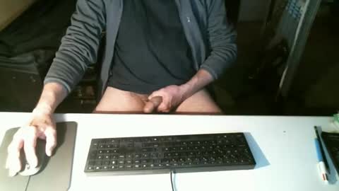 Snapshot of getz62 chatting on January 27, 10:27 pm getz62 online show from January 27, 10:27 pm