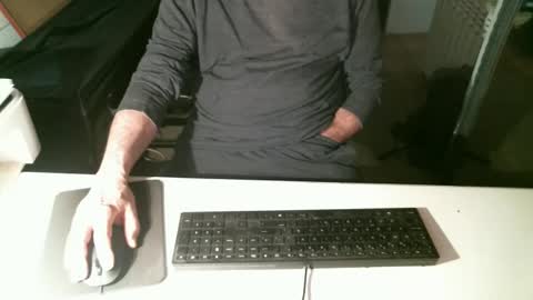 Snapshot of getz62 chatting on February 14, 9:03 am getz62 online show from February 14, 9:03 am