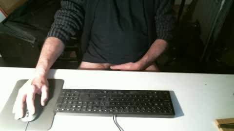 Snapshot of getz62 chatting on January 18, 9:24 am getz62 online show from January 18, 9:24 am