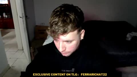 gferrari1996 online show from May 12, 9:12 pm