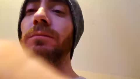 Snapshot of ghuntz22 chatting on October 14, 9:27 am ghuntz22 online show from October 14, 9:27 am