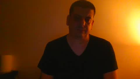 Snapshot of giaco1982 chatting on January 23, 3:16 am samuel online show from January 23, 3:16 am