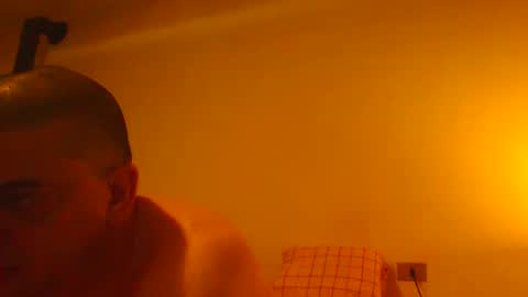 Snapshot of giaco1982 chatting on March 10, 3:34 am samuel online show from March 10, 3:34 am