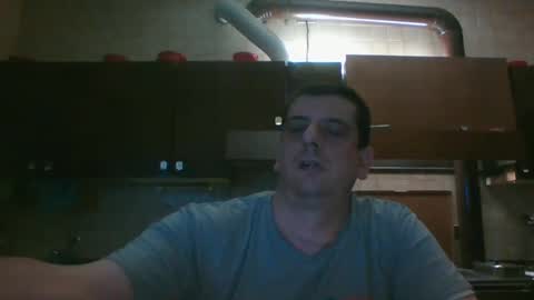 Snapshot of giaco1982 chatting on February 3, 1:41 am samuel online show from February 3, 1:41 am