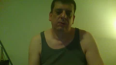 Snapshot of giaco1982 chatting on February 9, 3:22 am samuel online show from February 9, 3:22 am