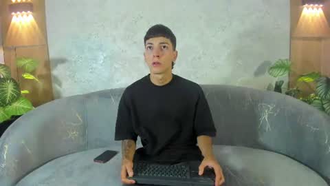 GIAN online show from June 13, 5:44 pm