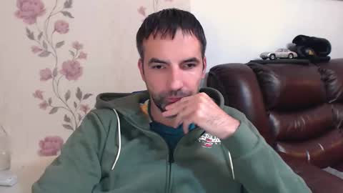 Gianni online show from November 14, 8:10 pm