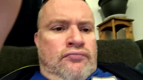 Snapshot of giddyup222222 chatting on January 7, 10:30 pm giddyup222222 online show from January 7, 10:30 pm
