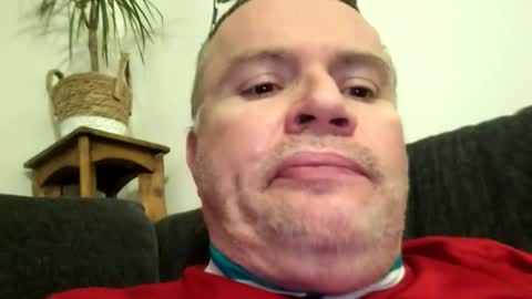 Snapshot of giddyup222222 chatting on March 12, 1:25 am giddyup222222 online show from March 12, 1:25 am