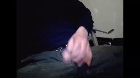 Snapshot of giftedbiker11 chatting on February 22, 5:55 am giftedbiker online show from February 22, 5:55 am