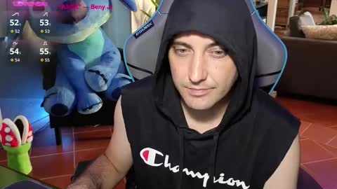 Snapshot of gil_gamesh2nd chatting on September 15, 8:48 am Mirko online show from September 15, 8:48 am