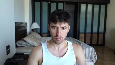 gilbertogonzales online show from December 1, 3:20 am