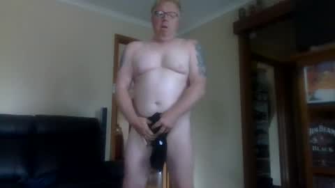 gimmmieoooo online show from February 20, 9:27 pm