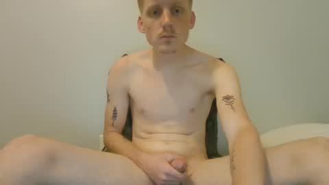 Snapshot of gingerbr3ad121 chatting on October 9, 1:54 am Gingerbr3ad121 online show from October 9, 1:54 am