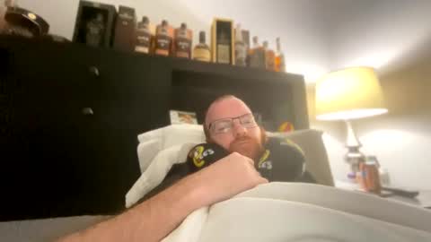 gingerginger111 online show from April 25, 2:25 am